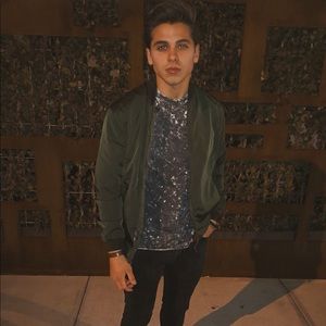 Meet your Posher, Ryan